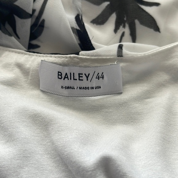 Bailey 44 Sheer Palm Tree Blouse l SIZE XS - Picture 4 of 7